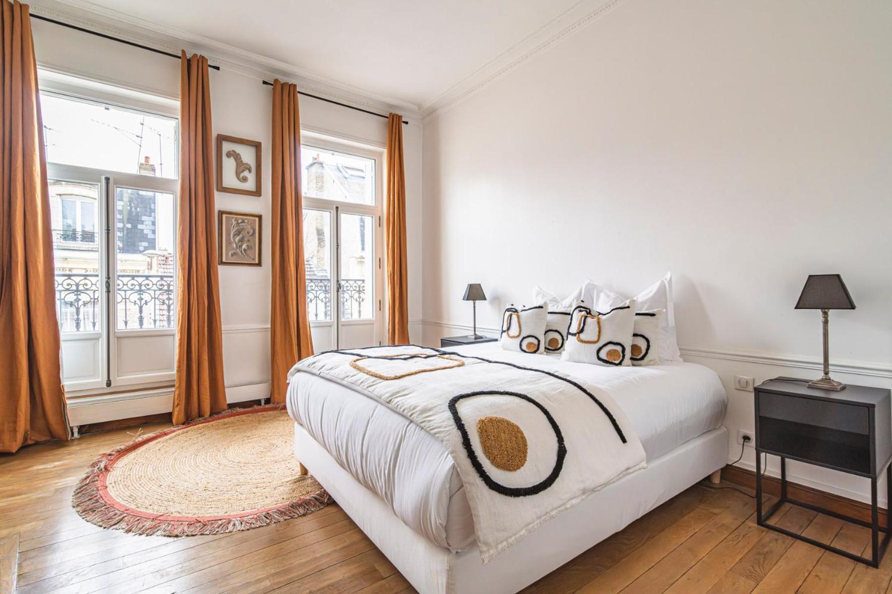 Ferienwohnung L'Elegance Vue Parc Reims Exterior foto
