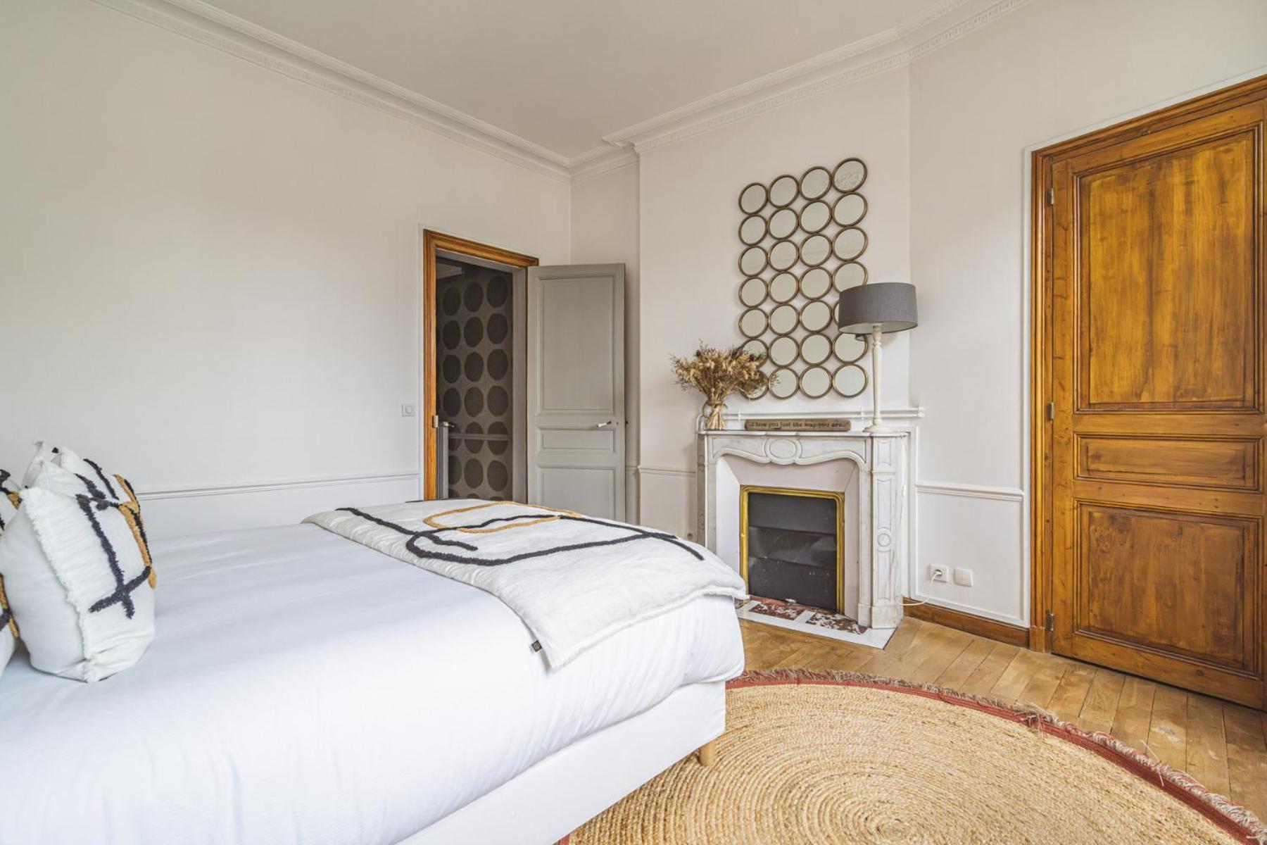 Ferienwohnung L'Elegance Vue Parc Reims Exterior foto