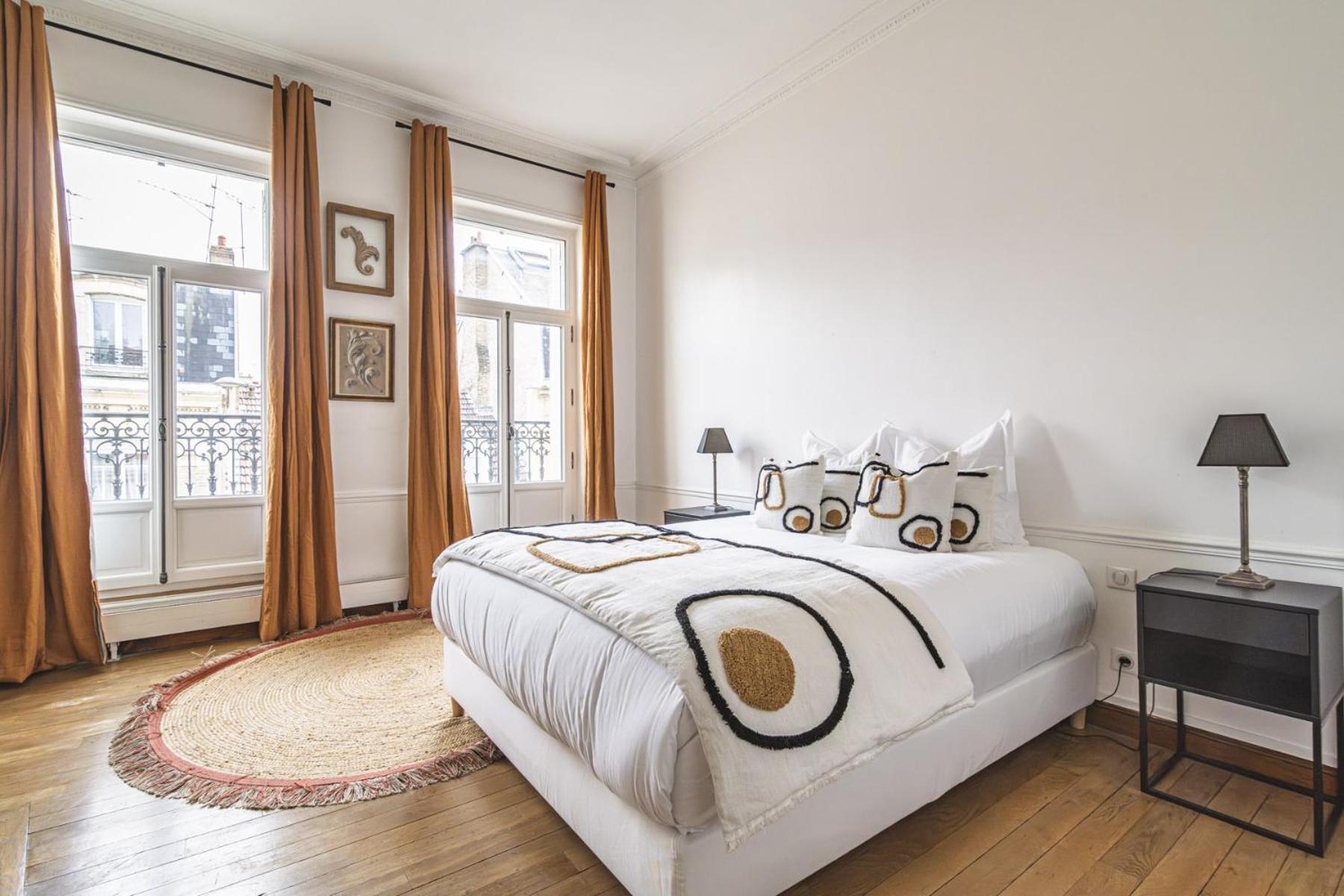 Ferienwohnung L'Elegance Vue Parc Reims Exterior foto