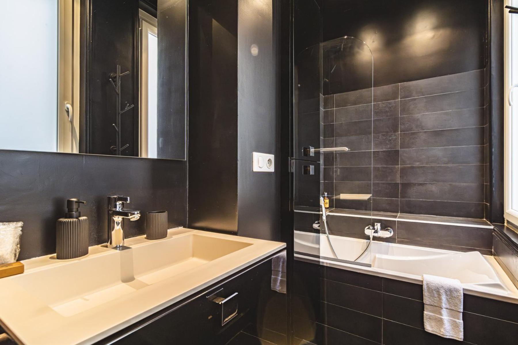 Ferienwohnung L'Elegance Vue Parc Reims Exterior foto